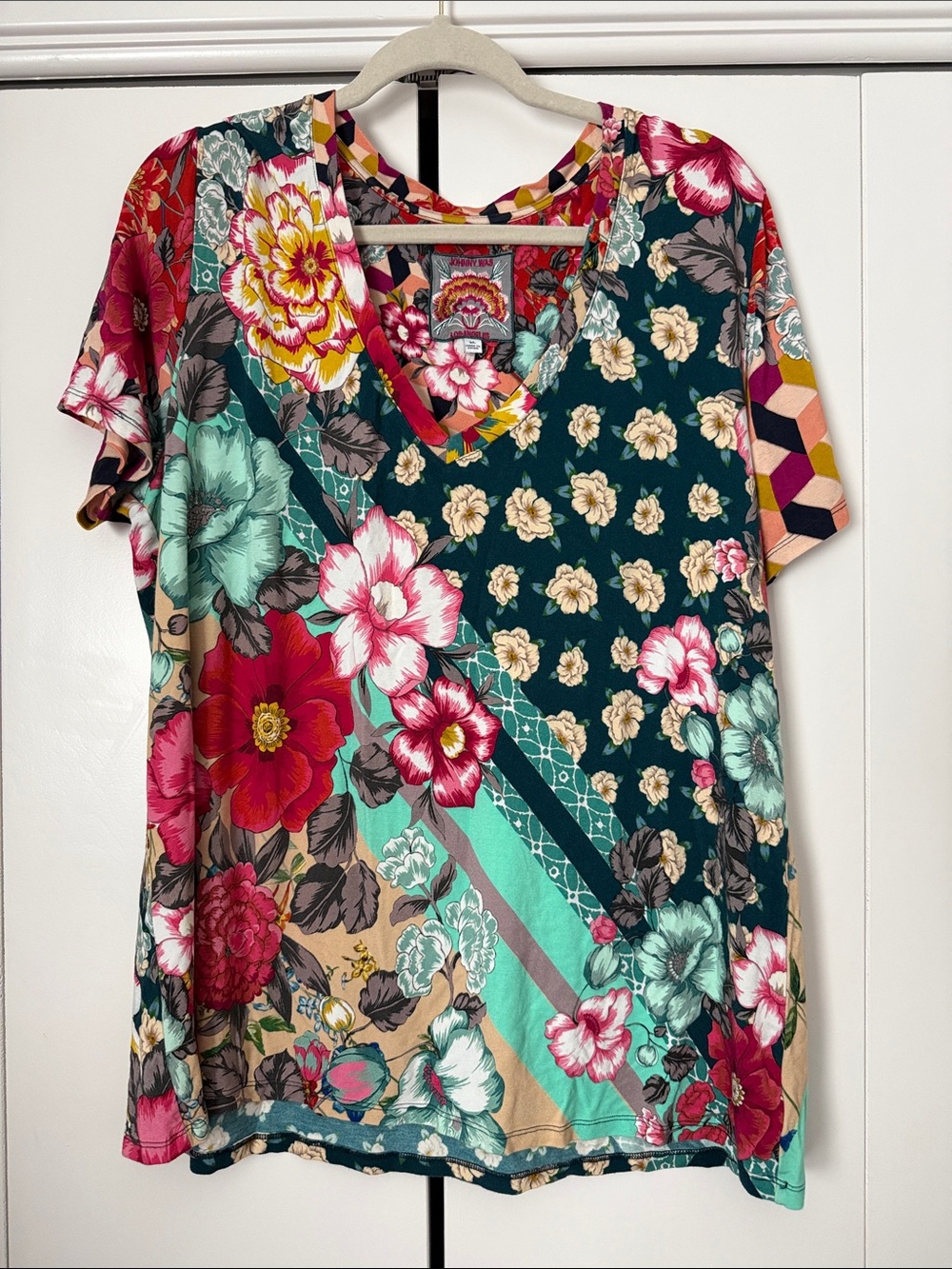 Johnny Was Teal, Pink and Red Mixed Floral V-Neck Short Sleeve Top